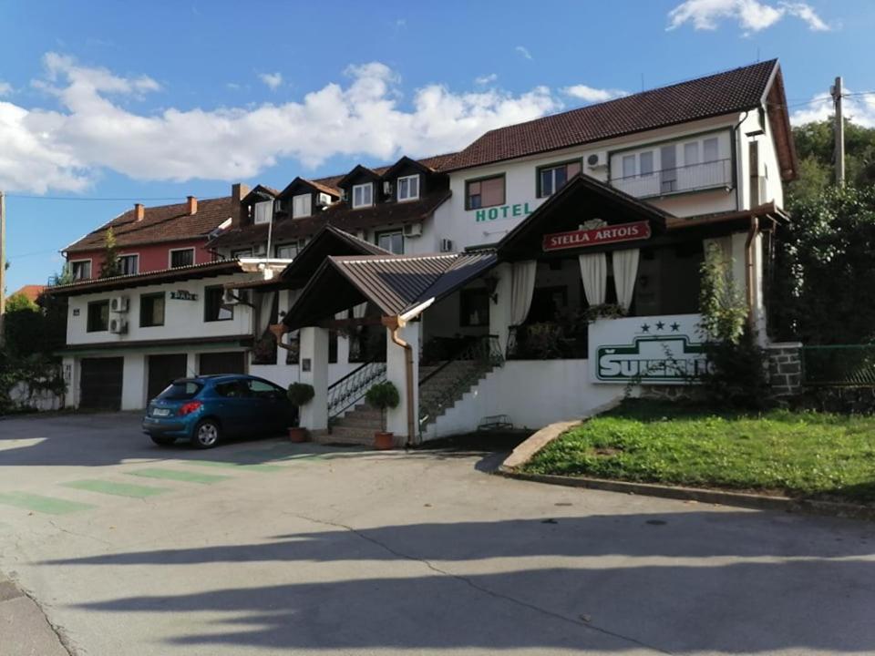 维罗维蒂察Sulentic Sobe I Restoran住宿加早餐旅馆 外观 照片
